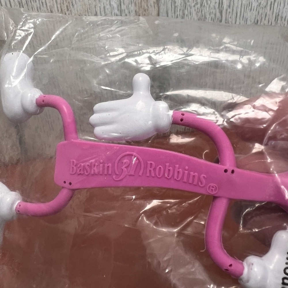 Vintage 1990's BASKIN ROBBINS BENDABLE PINK SPOON MIP - Picture 2 of 4
